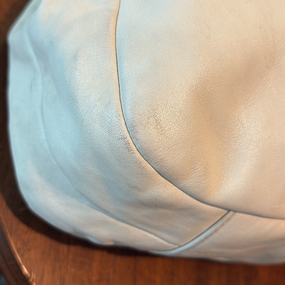 Coach F17219 Soho all leather/metallic shoulder bag ivory cream/gold 3 compart - Picture 12 of 17